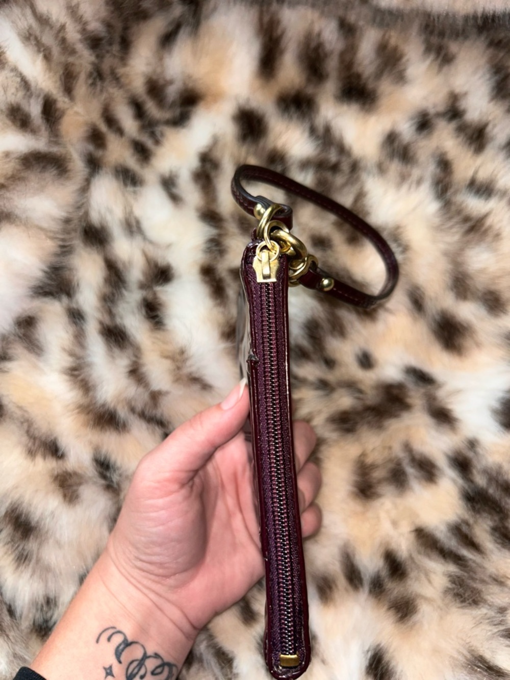 Coach Y2K Wristlet in Plum Shiny Patent Leather - Picture 8 of 11
